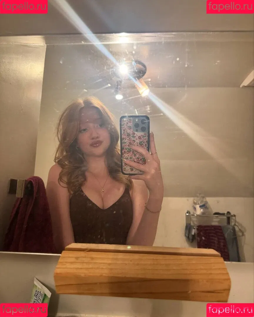 Lifewithmak / Makenna Kelly / lifewithmak2005 Onlyfans Photo Gallery 
