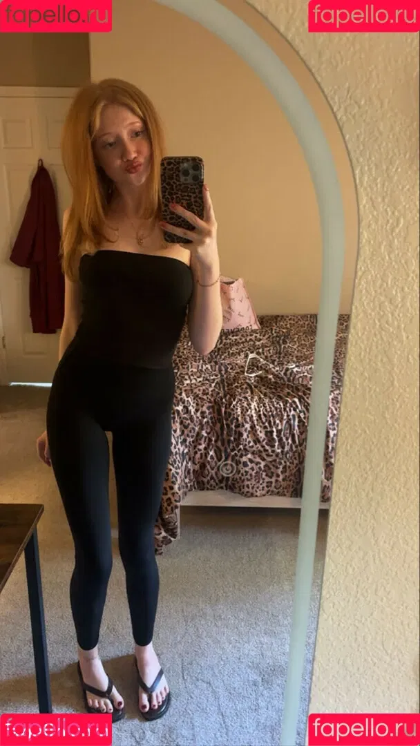 Lifewithmak / Makenna Kelly / lifewithmak2005 Onlyfans Photo Gallery 