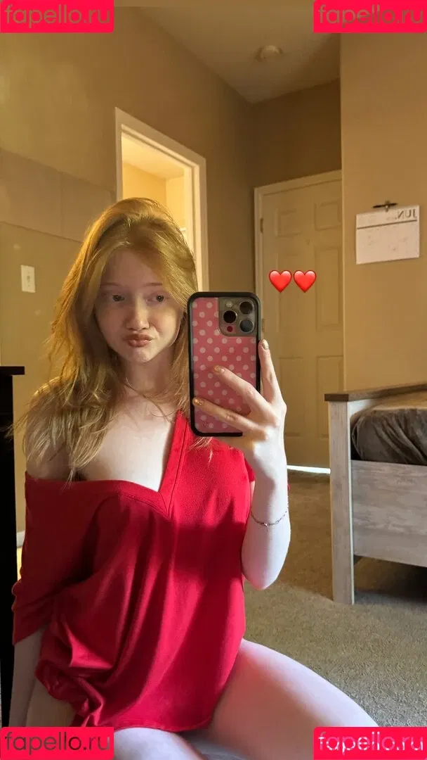 Lifewithmak / Makenna Kelly / lifewithmak2005 Onlyfans Photo Gallery 