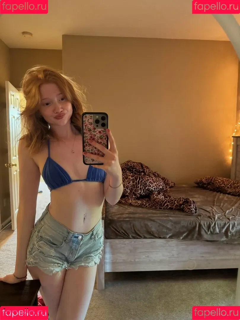 Lifewithmak / Makenna Kelly / lifewithmak2005 Onlyfans Photo Gallery 