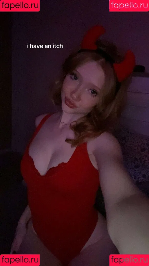 Lifewithmak / Makenna Kelly / lifewithmak2005 Onlyfans Photo Gallery 