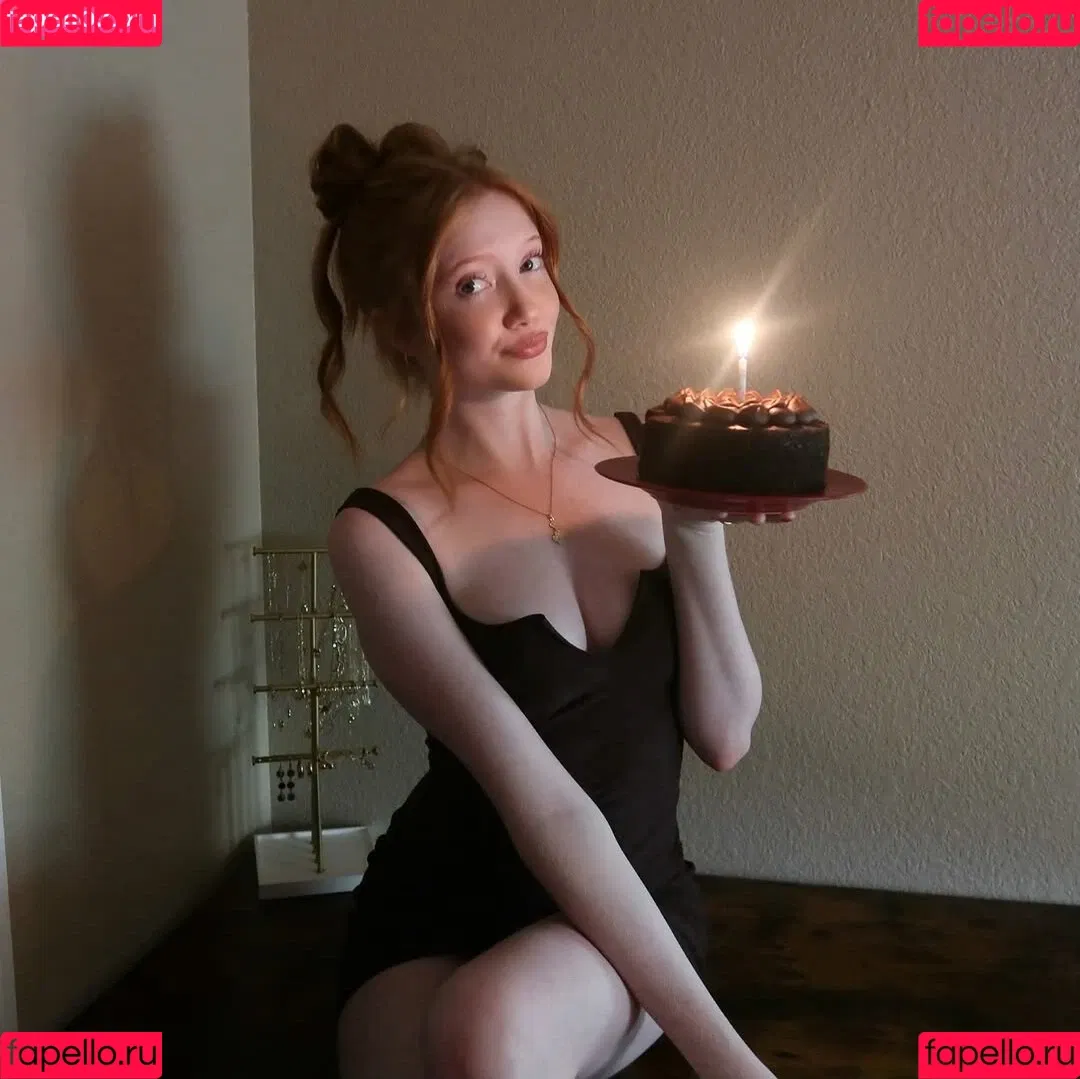 Lifewithmak / Makenna Kelly / lifewithmak2005 Onlyfans Photo Gallery 