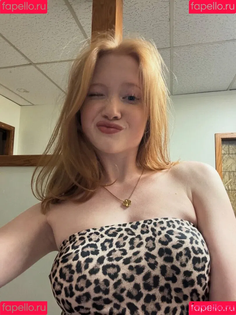 Lifewithmak / Makenna Kelly / lifewithmak2005 Onlyfans Photo Gallery 