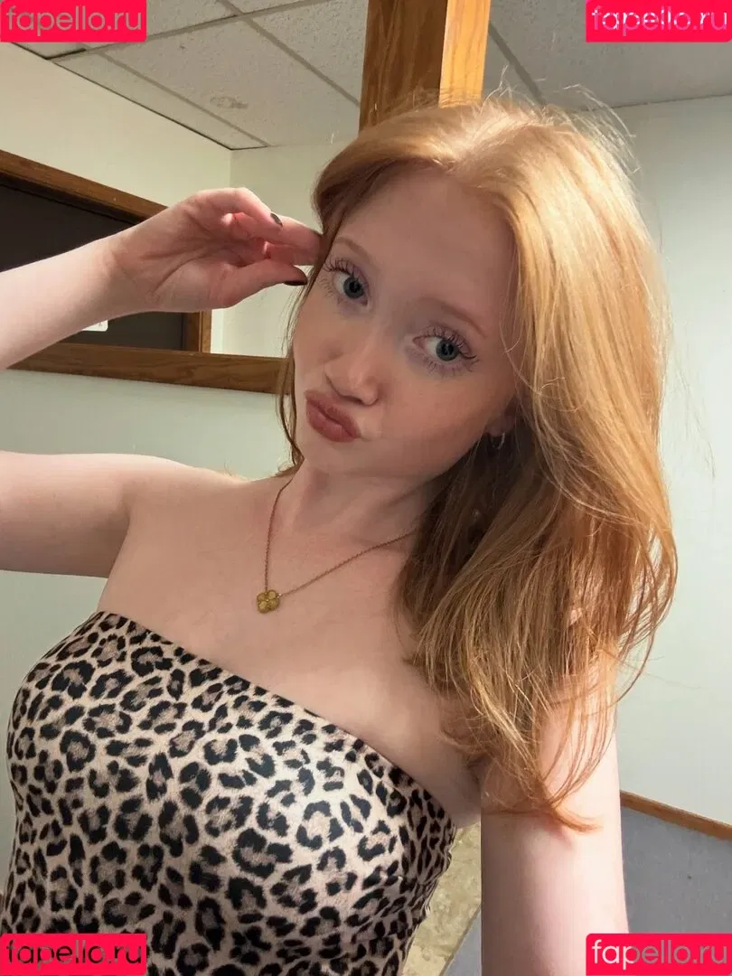 Lifewithmak / Makenna Kelly / lifewithmak2005 Onlyfans Photo Gallery 