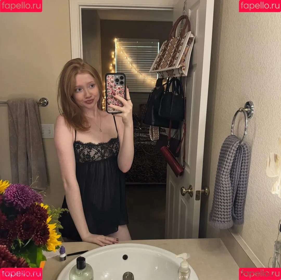 Lifewithmak / Makenna Kelly / lifewithmak2005 Onlyfans Photo Gallery 