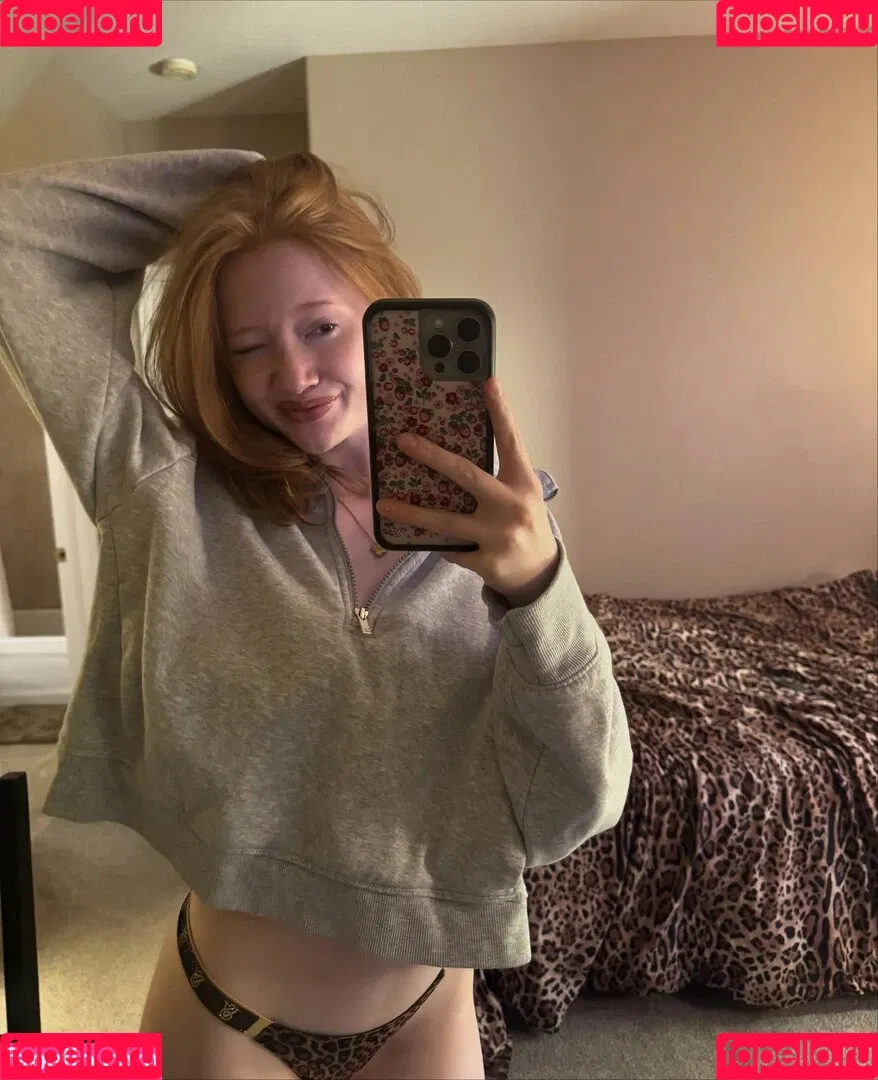 Lifewithmak / Makenna Kelly / lifewithmak2005 Onlyfans Photo Gallery 