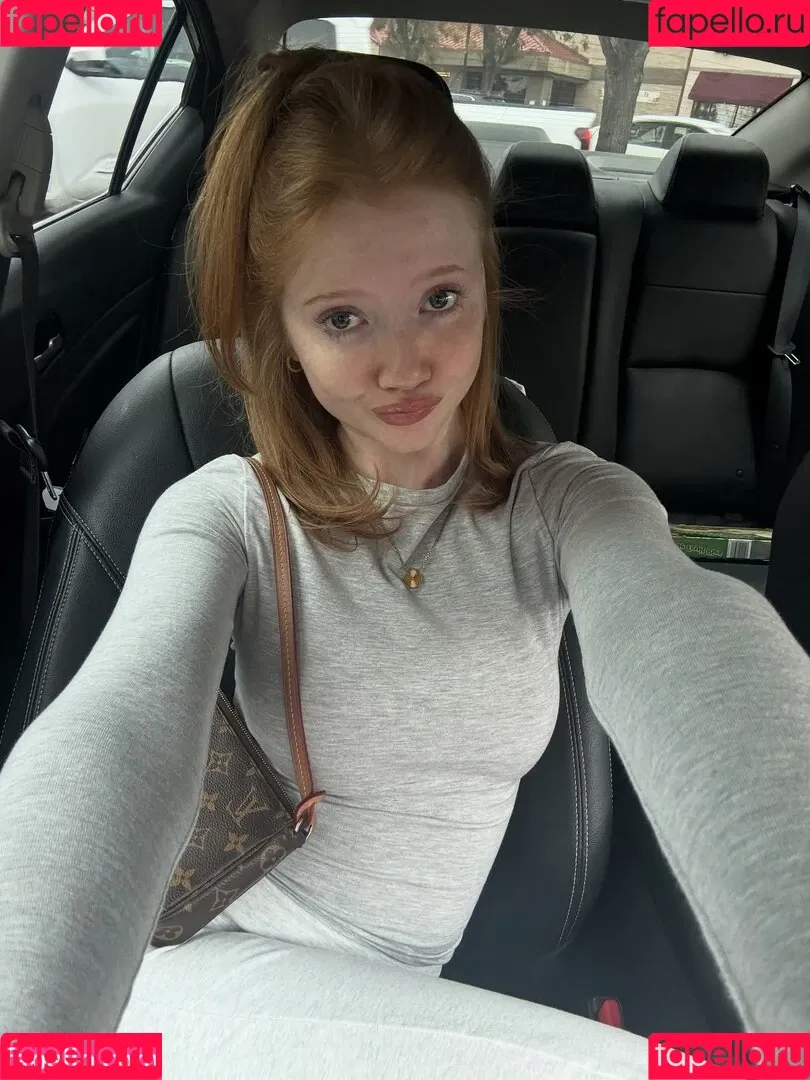 Lifewithmak / Makenna Kelly / lifewithmak2005 Onlyfans Photo Gallery 
