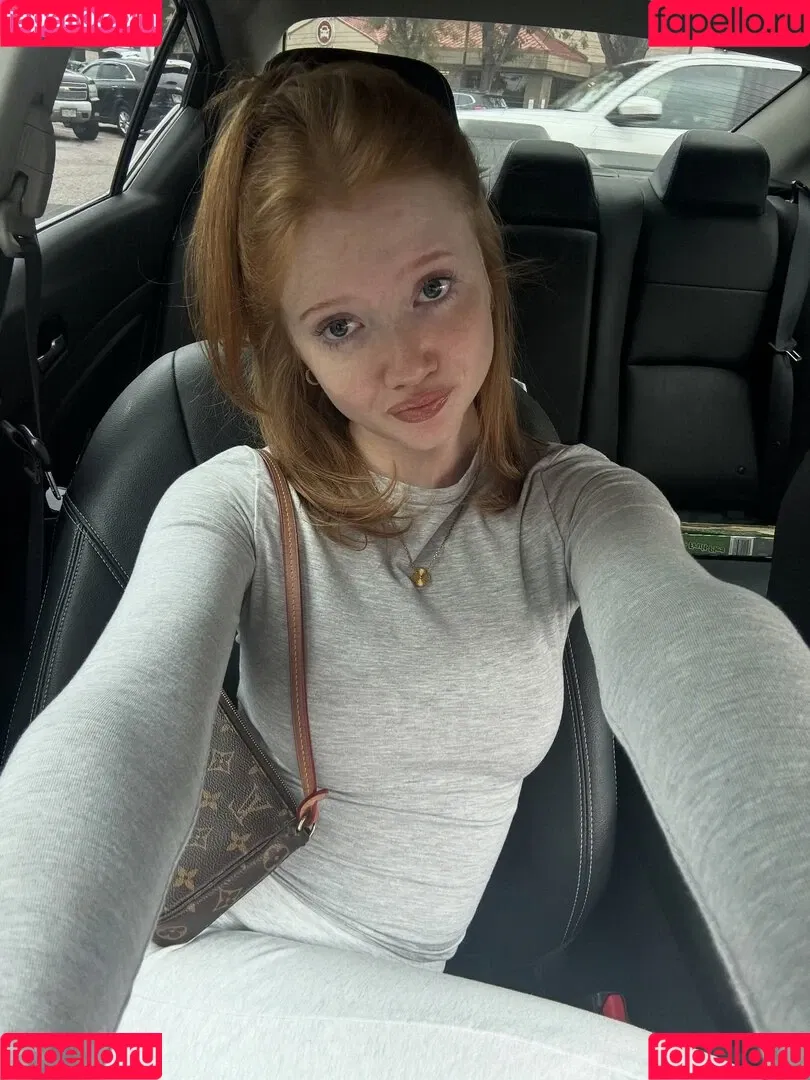 Lifewithmak / Makenna Kelly / lifewithmak2005 Onlyfans Photo Gallery 