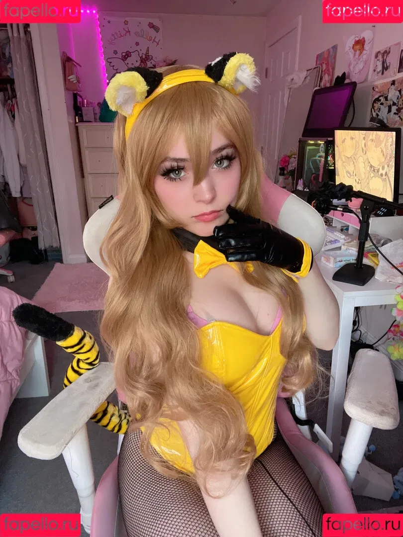 Meikapuff / Meikasama Onlyfans Photo Gallery 