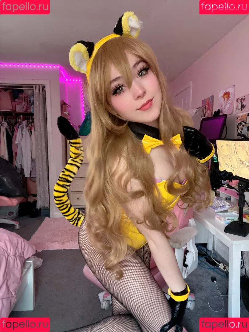 Meikapuff / Meikasama Onlyfans Photo Gallery 