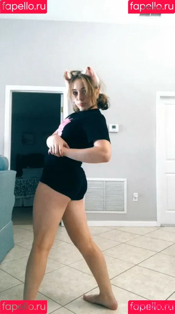 Meikapuff / Meikasama Onlyfans Photo Gallery 