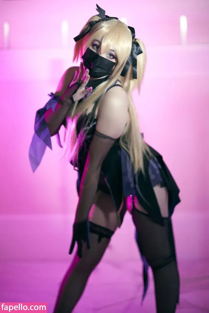 Meikapuff / Meikasama Onlyfans Photo Gallery 