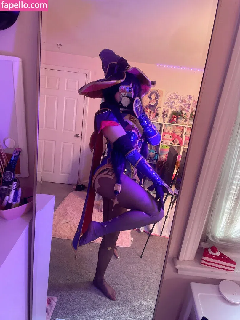 Meikapuff / Meikasama Onlyfans Photo Gallery 