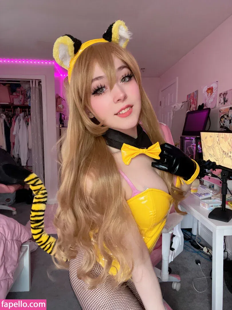 Meikapuff / Meikasama Onlyfans Photo Gallery 