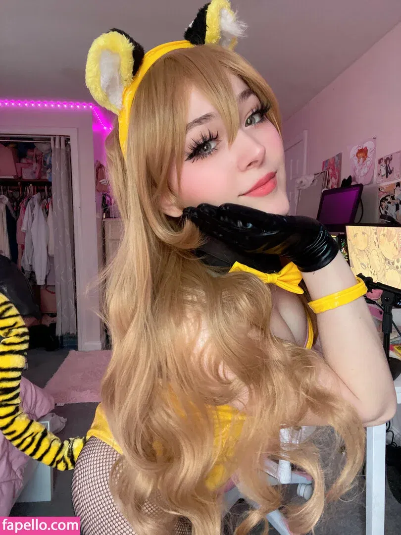 Meikapuff / Meikasama Onlyfans Photo Gallery 