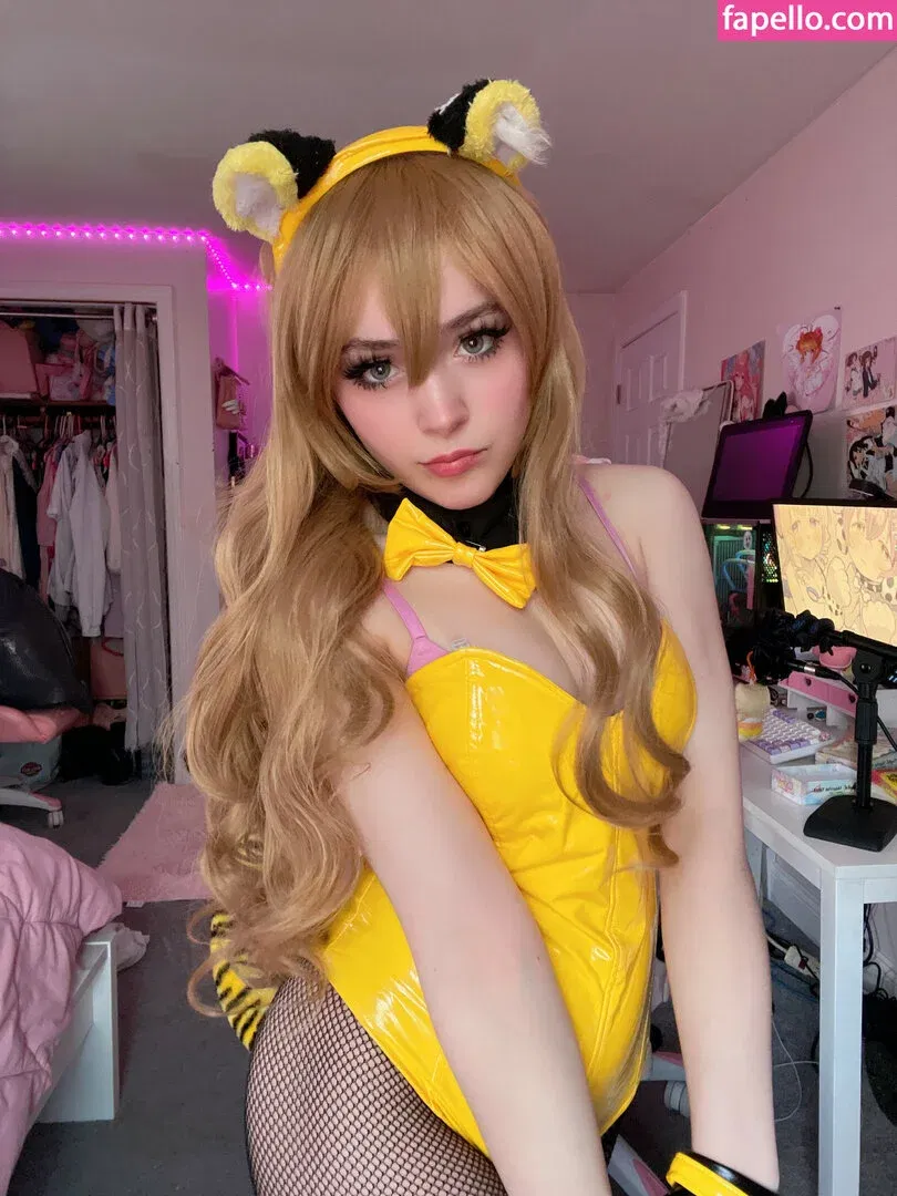 Meikapuff / Meikasama Onlyfans Photo Gallery 