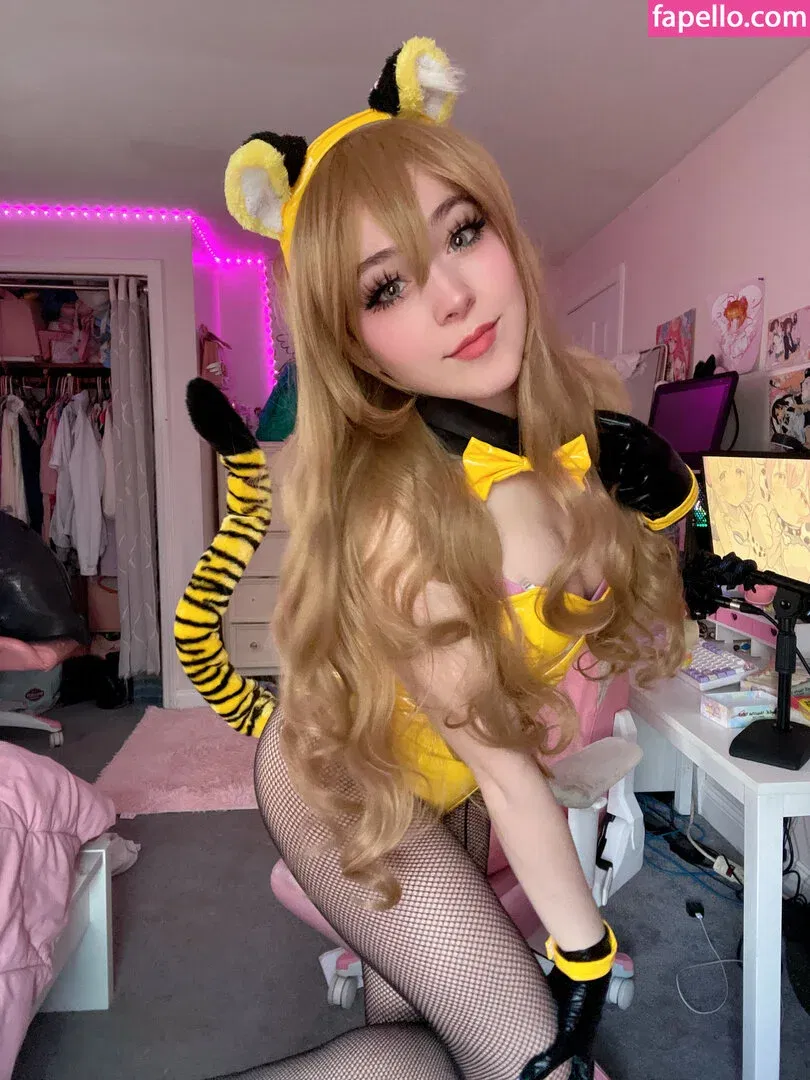 Meikapuff / Meikasama Onlyfans Photo Gallery 