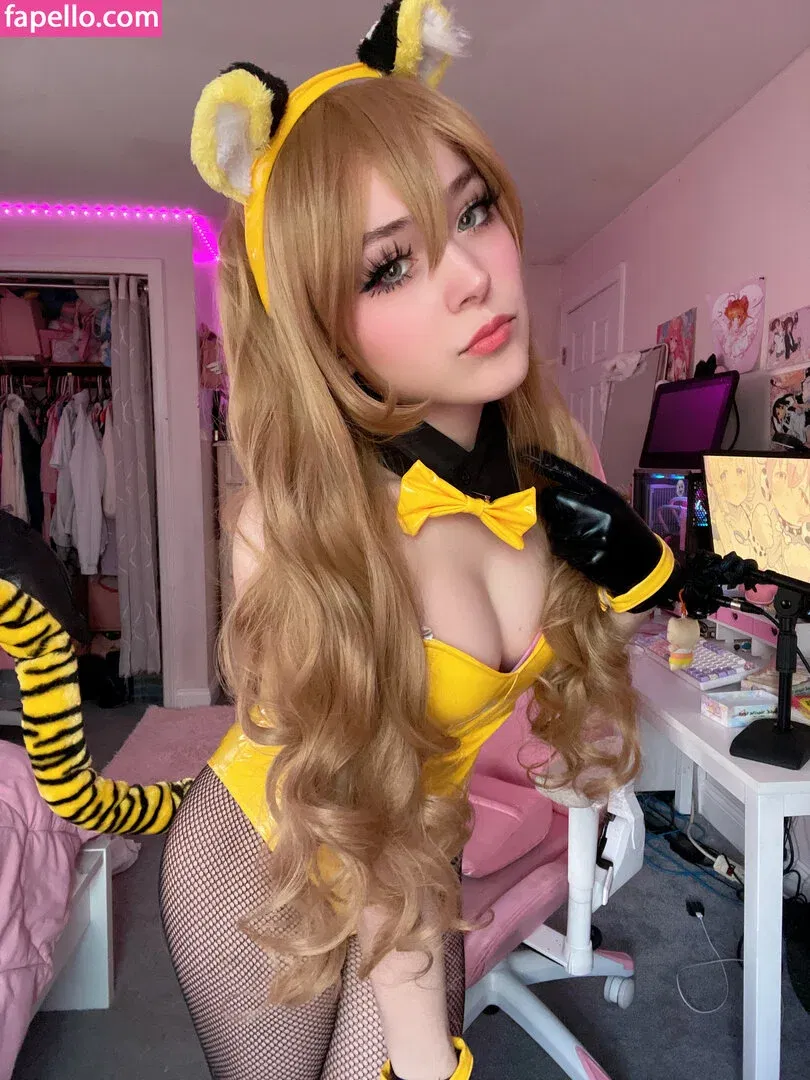 Meikapuff / Meikasama Onlyfans Photo Gallery 