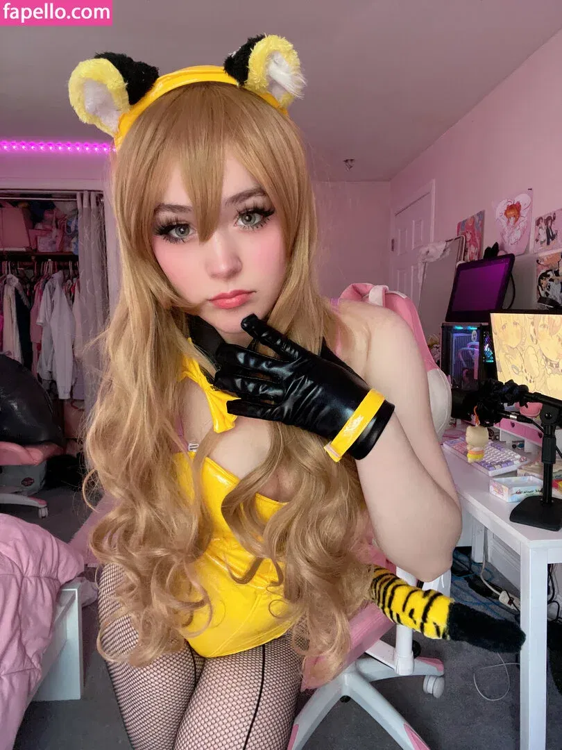 Meikapuff / Meikasama Onlyfans Photo Gallery 