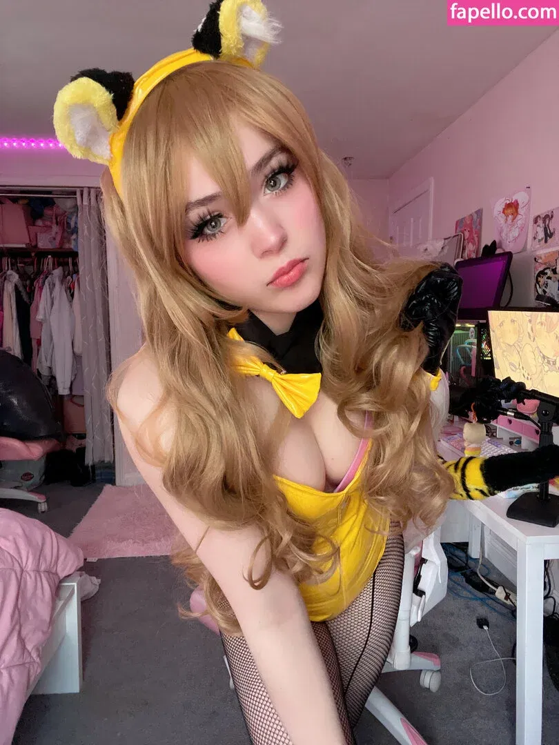 Meikapuff / Meikasama Onlyfans Photo Gallery 