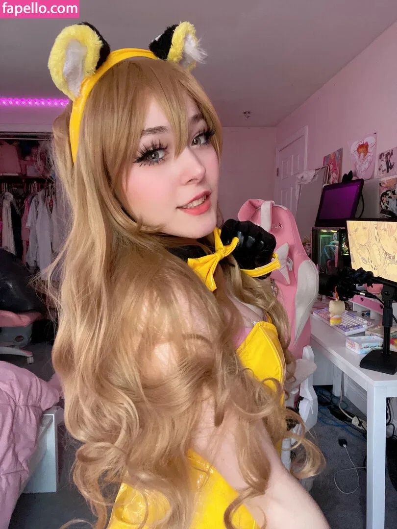 Meikapuff / Meikasama Onlyfans Photo Gallery 