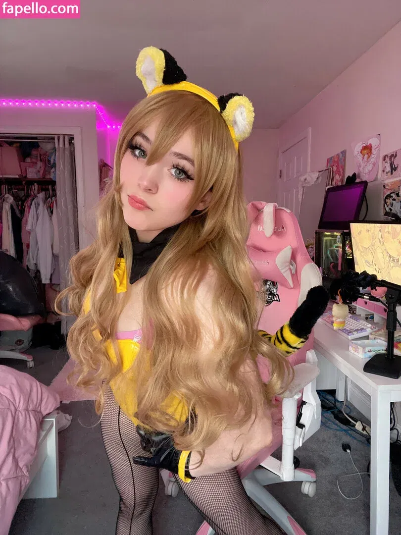 Meikapuff / Meikasama Onlyfans Photo Gallery 