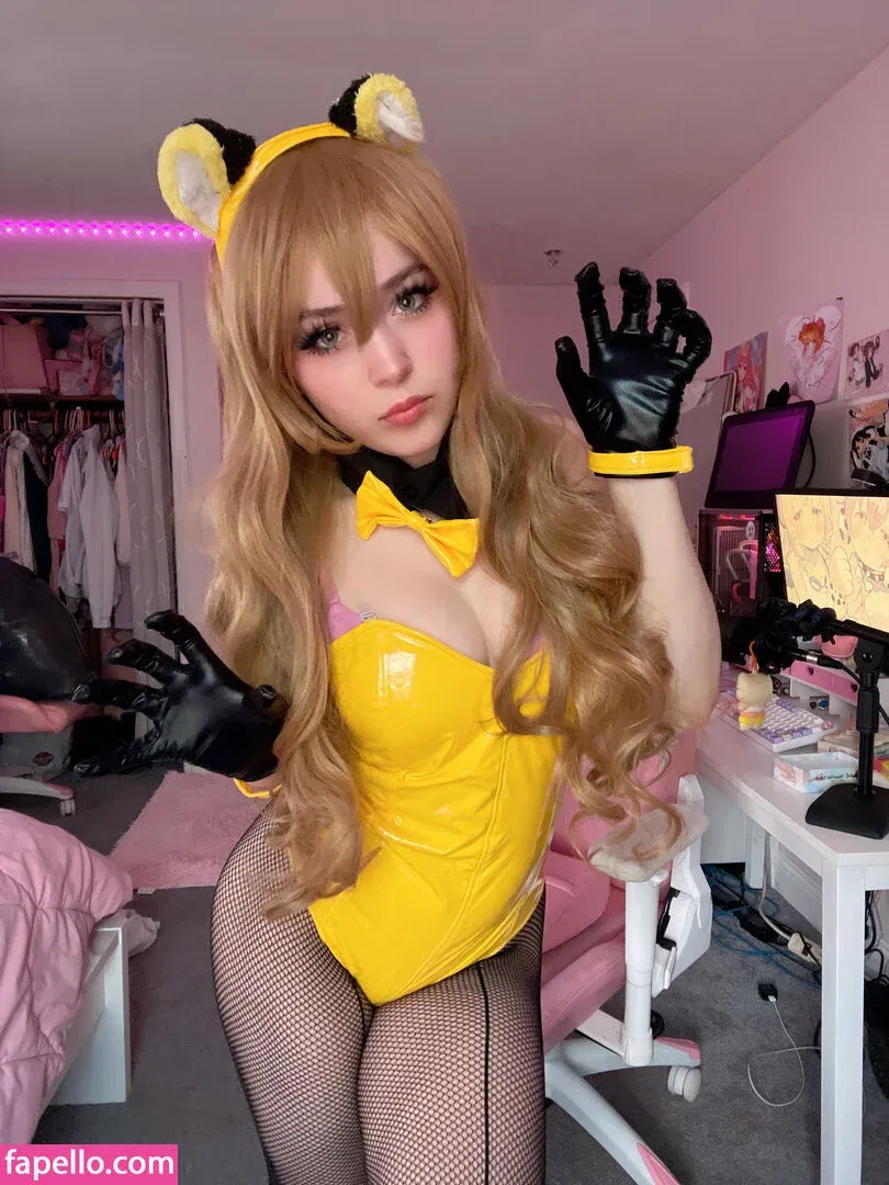 Meikapuff / Meikasama Onlyfans Photo Gallery 