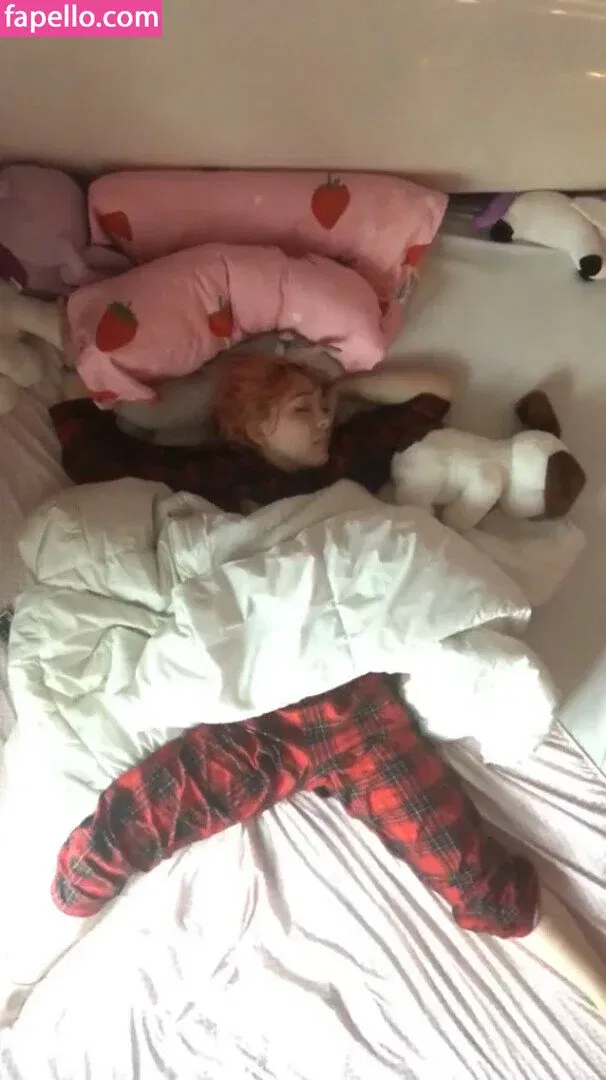 Meikapuff / Meikasama Onlyfans Photo Gallery 