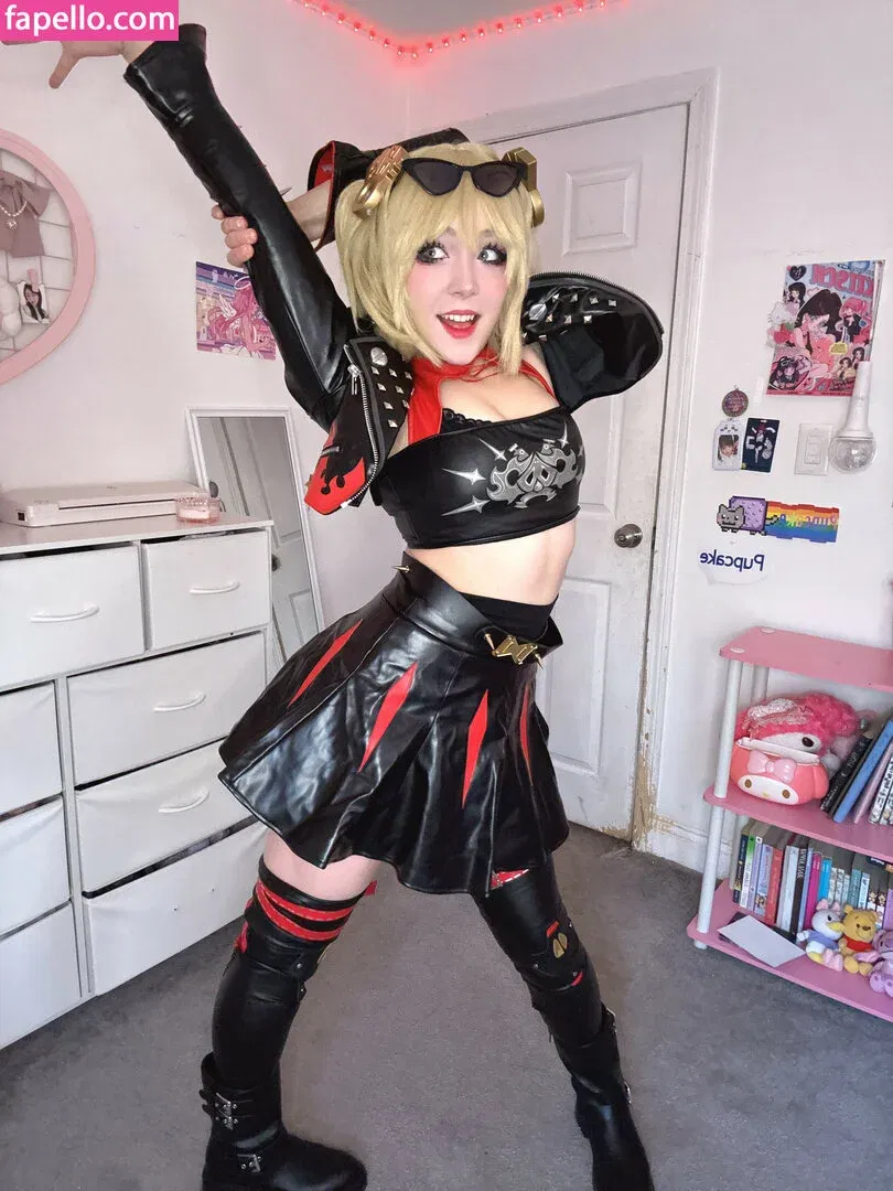 Meikapuff / Meikasama Onlyfans Photo Gallery 