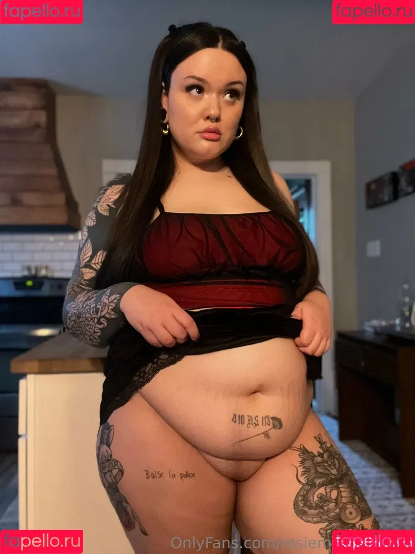 rosiemarie / rosiemariefeedee Onlyfans Photo Gallery 