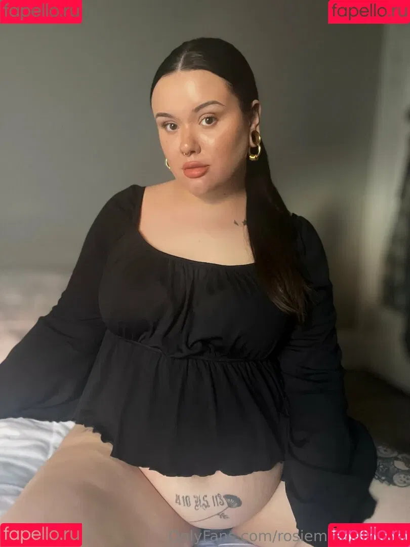 rosiemarie / rosiemariefeedee Onlyfans Photo Gallery 