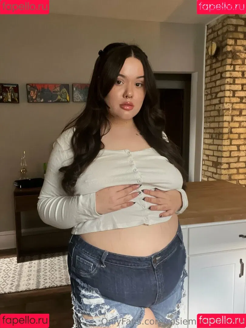rosiemarie / rosiemariefeedee Onlyfans Photo Gallery 