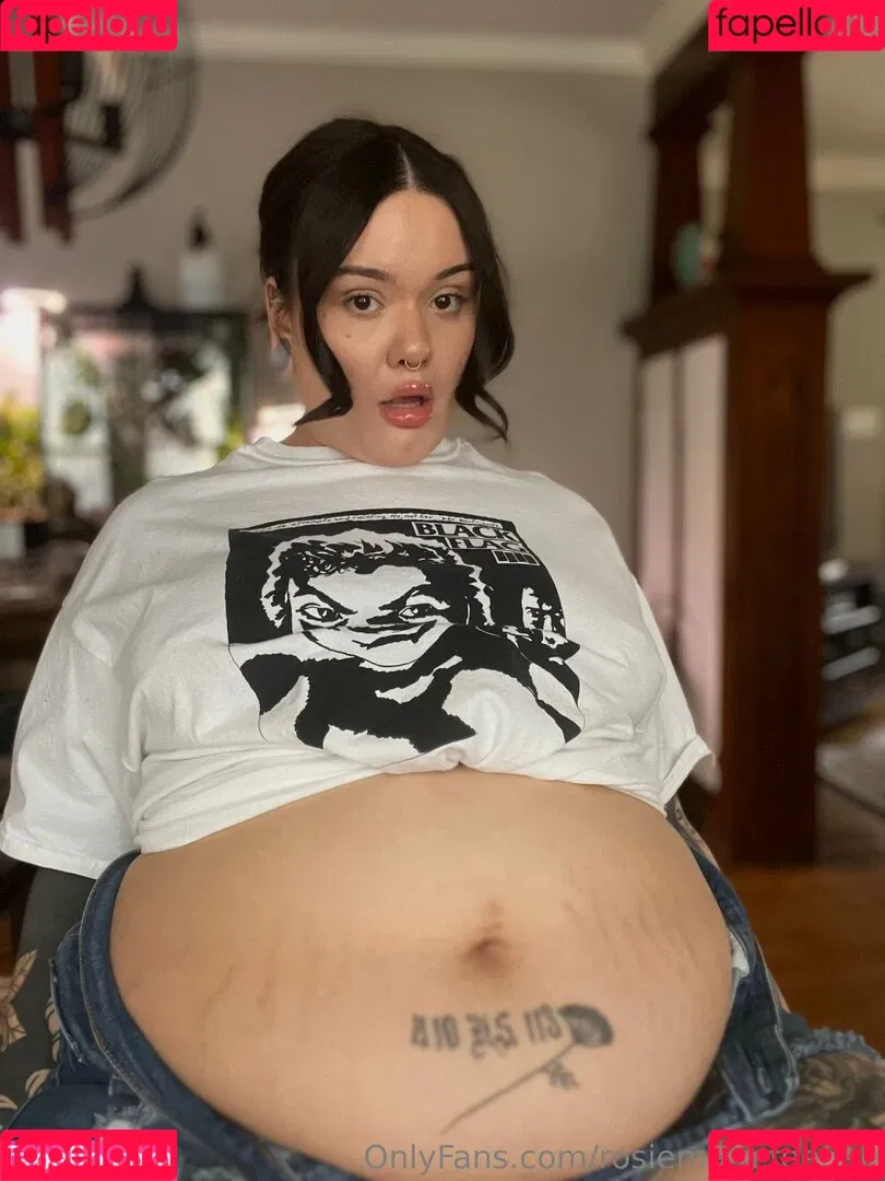 rosiemarie / rosiemariefeedee Onlyfans Photo Gallery 