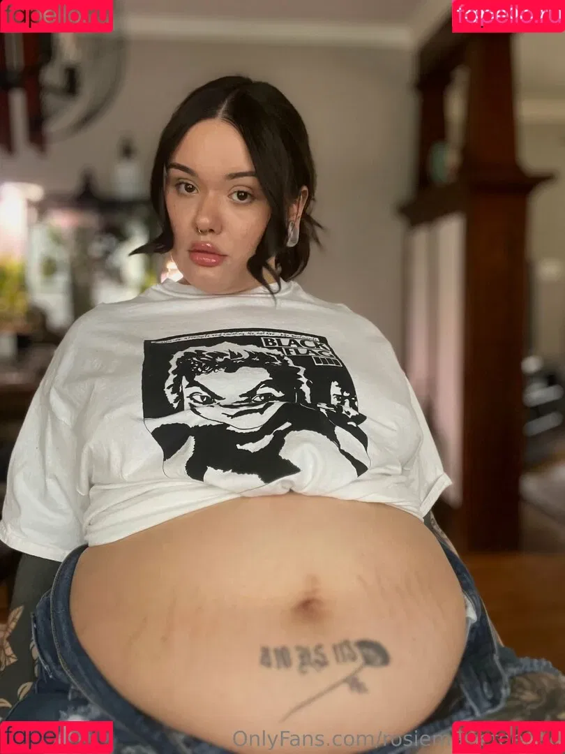 rosiemarie / rosiemariefeedee Onlyfans Photo Gallery 