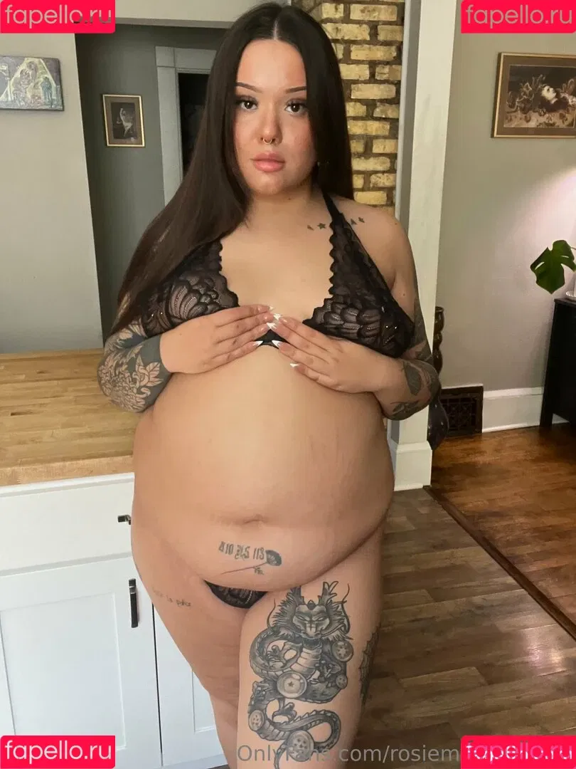 rosiemarie / rosiemariefeedee Onlyfans Photo Gallery 