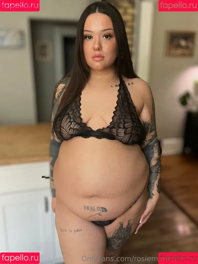 rosiemarie / rosiemariefeedee Onlyfans Photo Gallery 