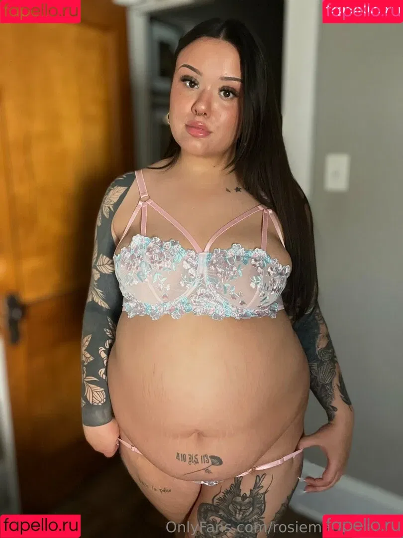 rosiemarie / rosiemariefeedee Onlyfans Photo Gallery 