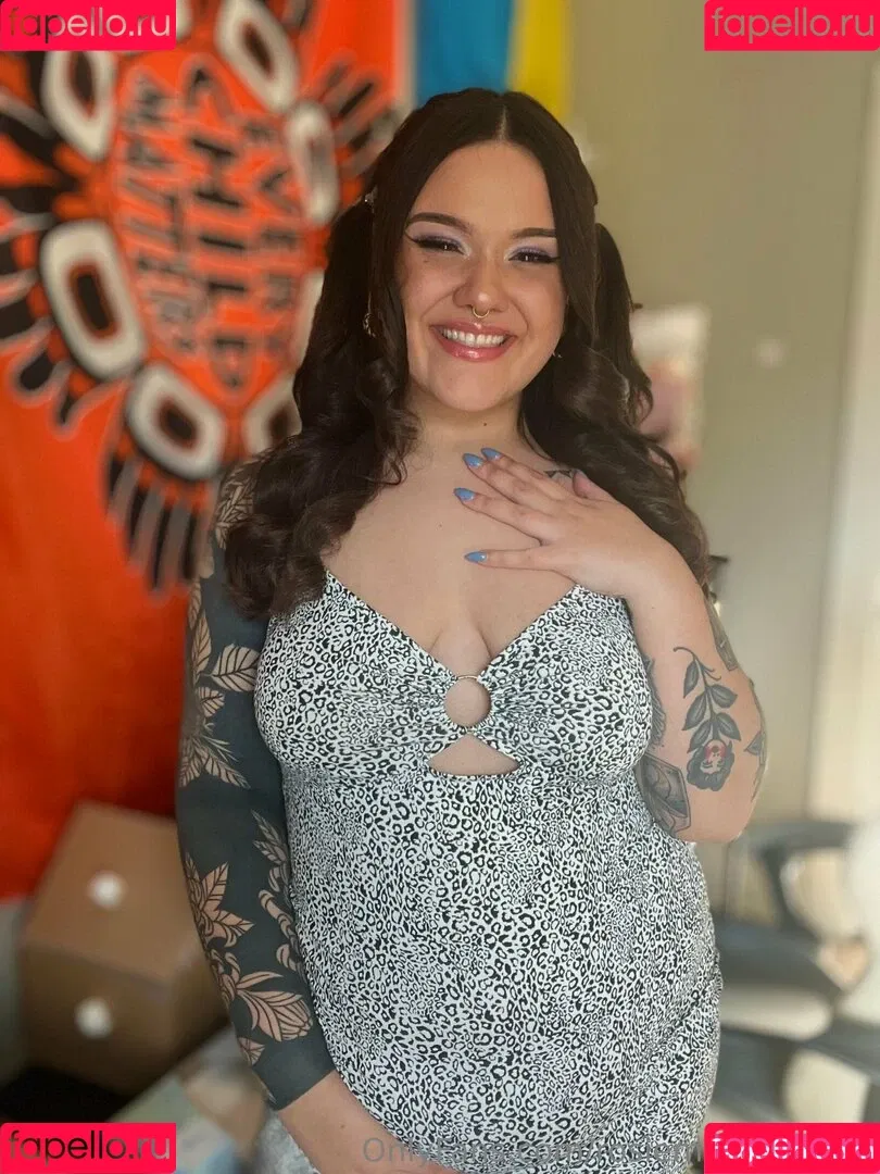 rosiemarie / rosiemariefeedee Onlyfans Photo Gallery 