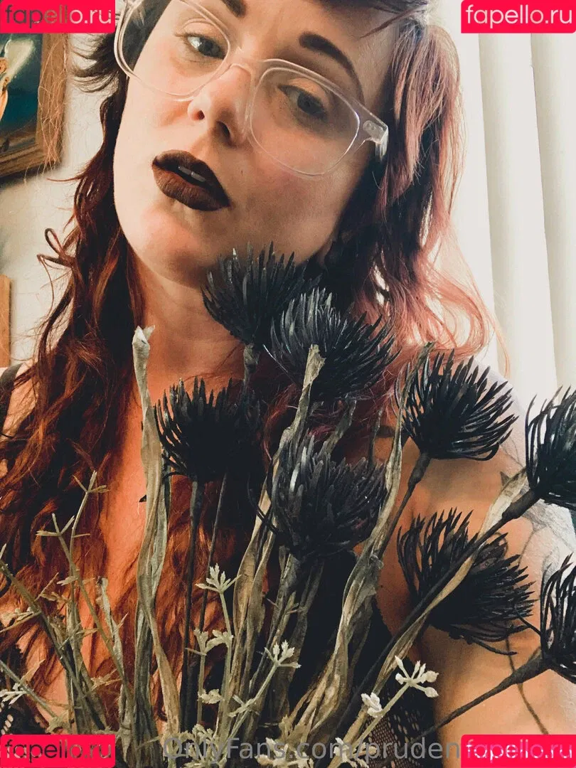 prudencenrope / prudenence Onlyfans Photo Gallery 