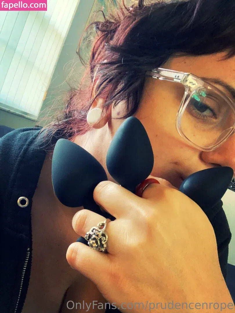 prudencenrope / prudenence Onlyfans Photo Gallery 