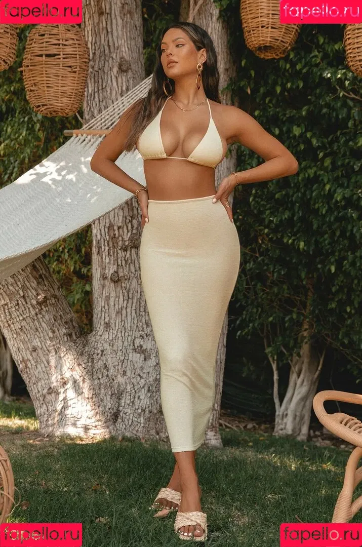 Christen Harper / christenharper Onlyfans Photo Gallery 