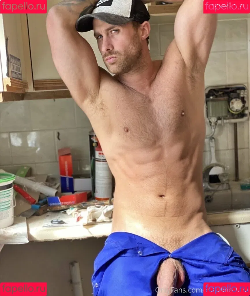 _rossilino_ / rossilino-free Onlyfans Photo Gallery 