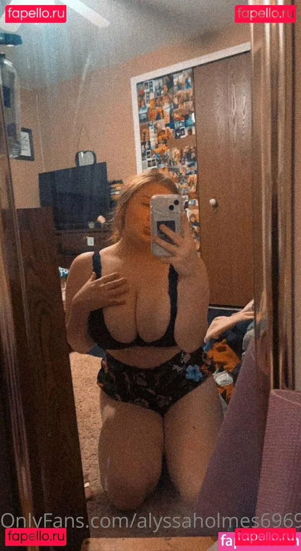 AlyssaHolmes69 Onlyfans Photo Gallery 