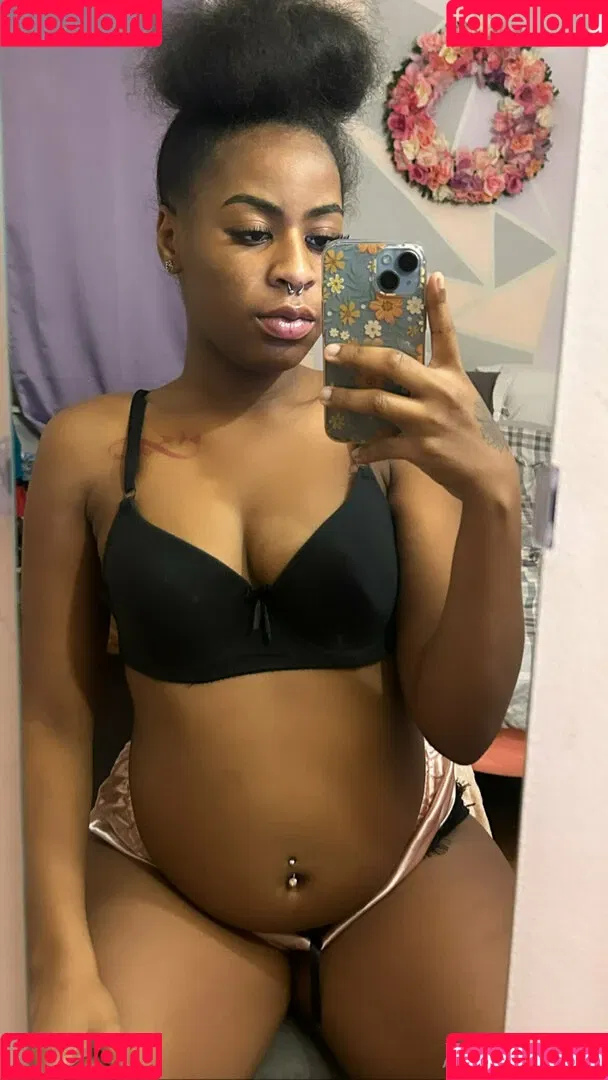 armilan8 / armilann Onlyfans Photo Gallery 