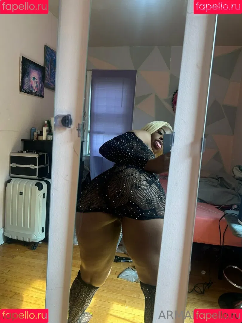 armilan8 / armilann Onlyfans Photo Gallery 