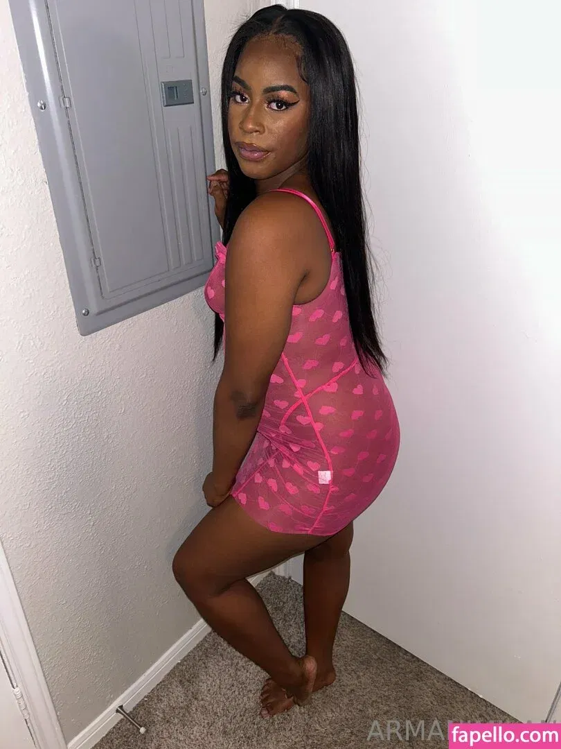 armilan8 / armilann Onlyfans Photo Gallery 