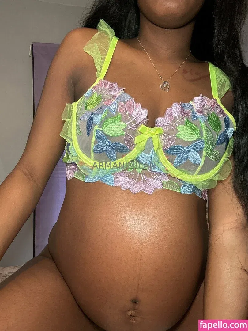 armilan8 / armilann Onlyfans Photo Gallery 