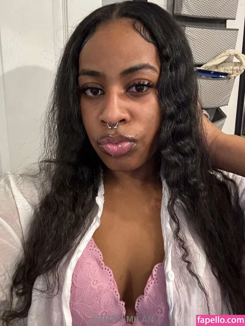 armilan8 / armilann Onlyfans Photo Gallery 