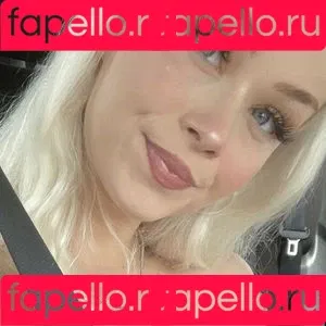Ally Athena / Alyssa Devyn / alyssa9 / alyssadevynn / ofalyssa9 Onlyfans Photo Gallery 