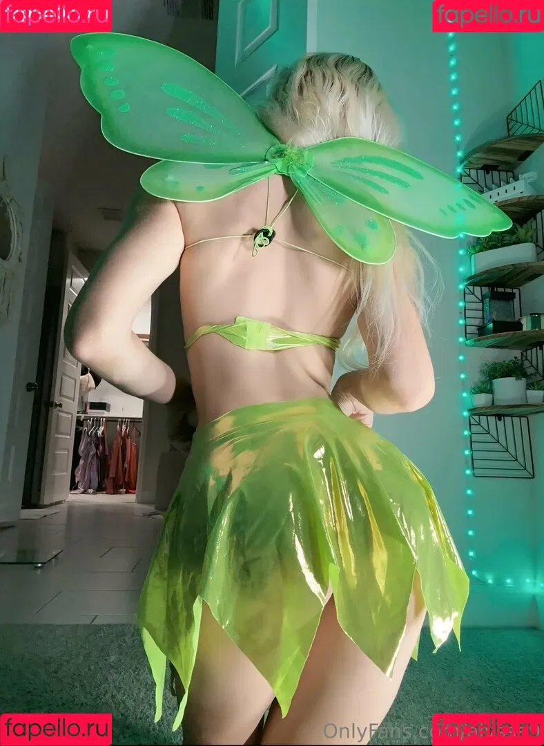 Ally Athena / Alyssa Devyn / alyssa9 / alyssadevynn / ofalyssa9 Onlyfans Photo Gallery 